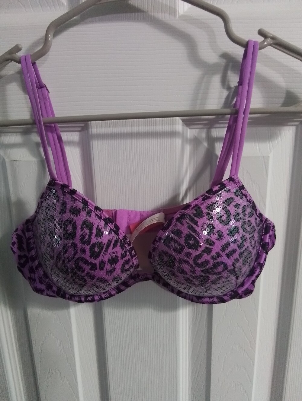 Vintage Pink Victorias Secret Purple Leopard Sequin Push-Up Plunge Bra